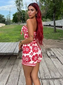 Bearsaez Nouveau ensemble 2 pièces avec Top tube floral bleu et blanc avec lien et short taille élastique forme trapèze pour vacances - Rouge et Blanc - Voir 4