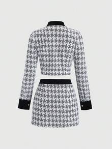 Sweetra Women's New Spring/Autumn/Winter Houndstooth Patchwork Solid Color Black Velvet Fabric Bow Decor Waist Velvet Mini Skirt 2 Pieces Set, Suitable For Outing, Commuting, Vacation - Multicolor - View 2