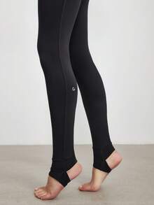 GLOWMODE 28" FeatherFit™ Hiệu ứng áo nịt ngực Eo Quần legging Stirrup Với túi - màu đen - Xem 8