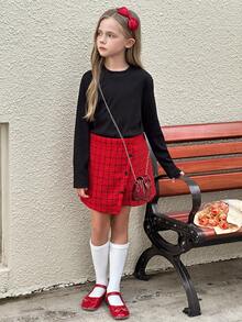 SHEIN Conjunto de 2 piezas de top negro y falda a cuadros rojos para niña preadolescente, adecuado para otoño/invierno - Rojo - Ver 3
