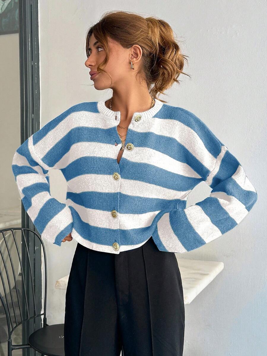 EURMUSE 女士条纹圆领前扣开衫 - 彩色 - 查看 1