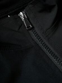 Manfinity EMRG Men's Casual Stand Collar Long Sleeve Jacket, Windbreaker/Outdoor Windbreaker,Winter Half Zip Stand Collar Jacket With Letter Graphic, Adjustable Drawstring Hem, Suitable For Daily Wear, Outdoor Activities, Sports, Casual, School, Party, Music Festival. Can Be Given As A Gift To Friends And Boyfriends