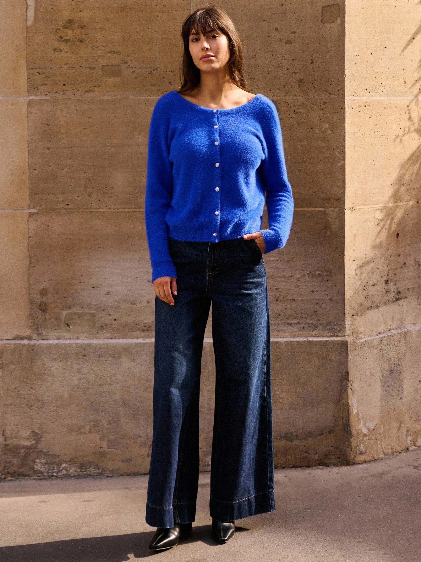 Cardigan com Botões na Frente e Detalhe Torcido nas Costas, Roupas Femininas de Outono e Inverno