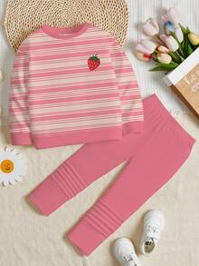 SHEIN Leap Crew 2 件套 Tween 女童休闲奶油粉色条纹迷你标志草莓印花运动衫和紧身裤套装，多巴胺颜色，舒适圆领长袖，适合秋冬季 - 彩色 - 查看 3