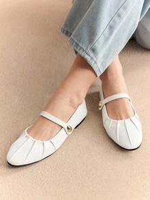 Rosivie 2025 Sommer Neue Französische Quadratische Zehenform Vielseitige Schwarze Cut Out Gewebte Flache Damen Schuhe Mit Niedriger, Atmungsaktiv Und Bequem