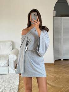 SHEIN Tall 女士时尚通勤纯色不对称领喇叭袖迷你连衣裙，露肩，俱乐部连衣裙，女士秋季连衣裙 - 灰色 - 查看 7