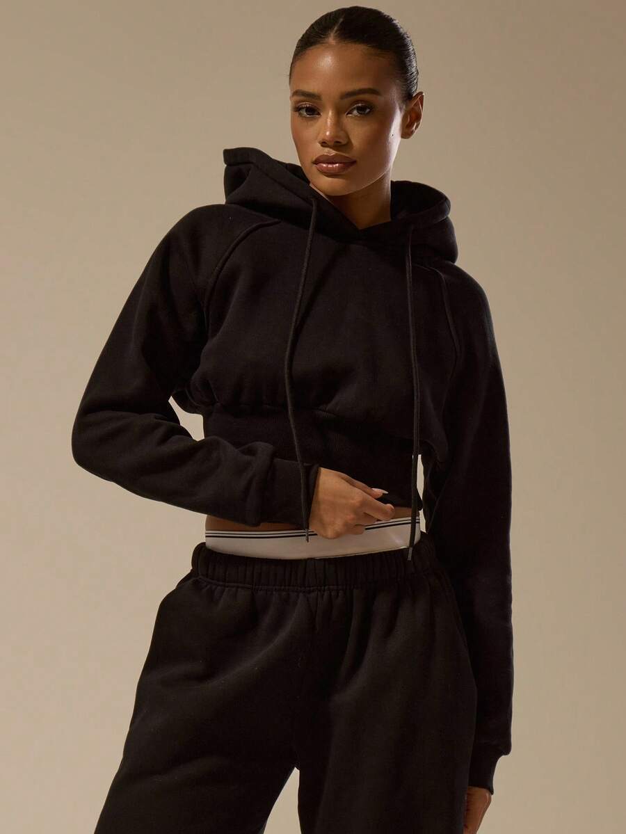 MUSERA ESSENTIALS 短款束腰宽松连帽卫衣，返校休闲日常基础款卫衣 - 黑色 - 查看 1