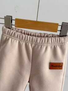 SHEIN Boys' Casual Color Block Letter Print Sweatshirt Set, Beige Brown Black Contrast Long Sleeve Top + Jogger Pants, Autumn/Winter