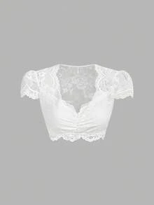 SHEIN Frenchy 女式蕾丝边短袖上衣，配有鸡心领和褶皱设计，慕尼黑啤酒节连衣裙，慕尼黑啤酒节布料，白色上衣