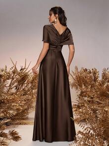 SHEIN Belle 女士优雅浪漫灰绿色缎面露肩扭结不对称蝴蝶结 A 字正式伴娘礼服，适合婚礼活动