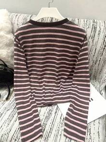 SHEIN Femmes Automne/Hiver Cardigan tricoté à col rond à manches longues avec décoration de boucle métallique, rayé, best-seller - Multicolore - Voir 2