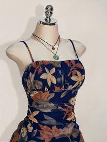 SHEIN ICON Plus Size Women Summer Vacation & Back To School Clothes, Vintage Maple Leaf Print Pleated Dress, Suitable For Summer