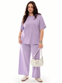 SHEIN EZwear 加大码两件套：做旧紫色绣球花印花宽松T恤+阔腿裤，春夏季休闲棉质套装 - 紫丁香色 - 查看 3