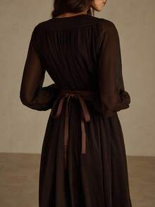 Aveloria Modichic European & American Style V-Neck Satin Belt Fashion Versatile Commuting Flared Long Sleeve Dress, Autumn/Winter