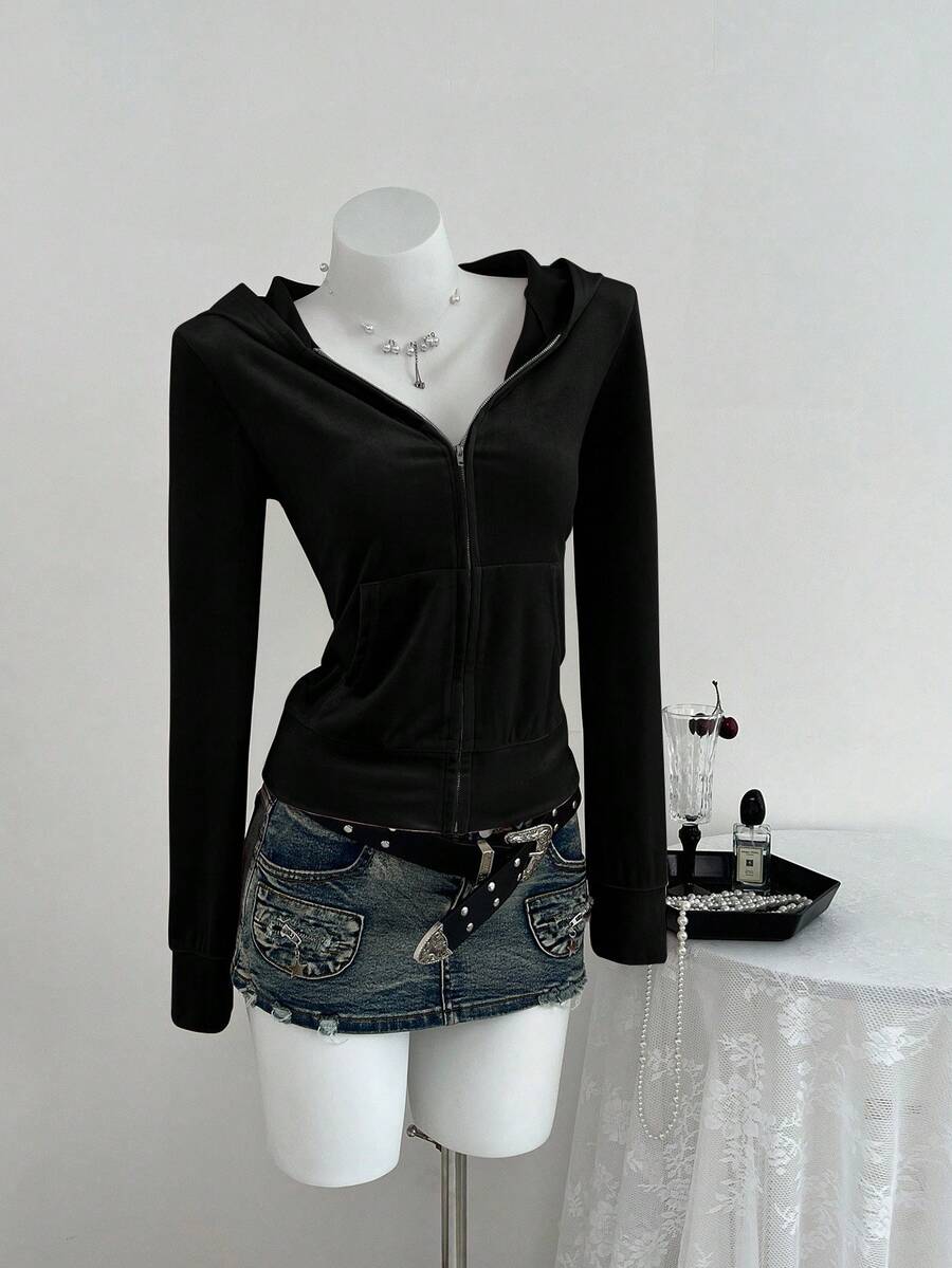 Elamini Women's Velvet Slim Fit Zip-Up Sweatshirt, Long Sleeve Sweatshirt For Autumn/Winter - Black - View 1