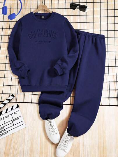 2 件套青少年休闲、舒适、简约、学院风压花长袖运动衫 + 裤子，适合秋冬季