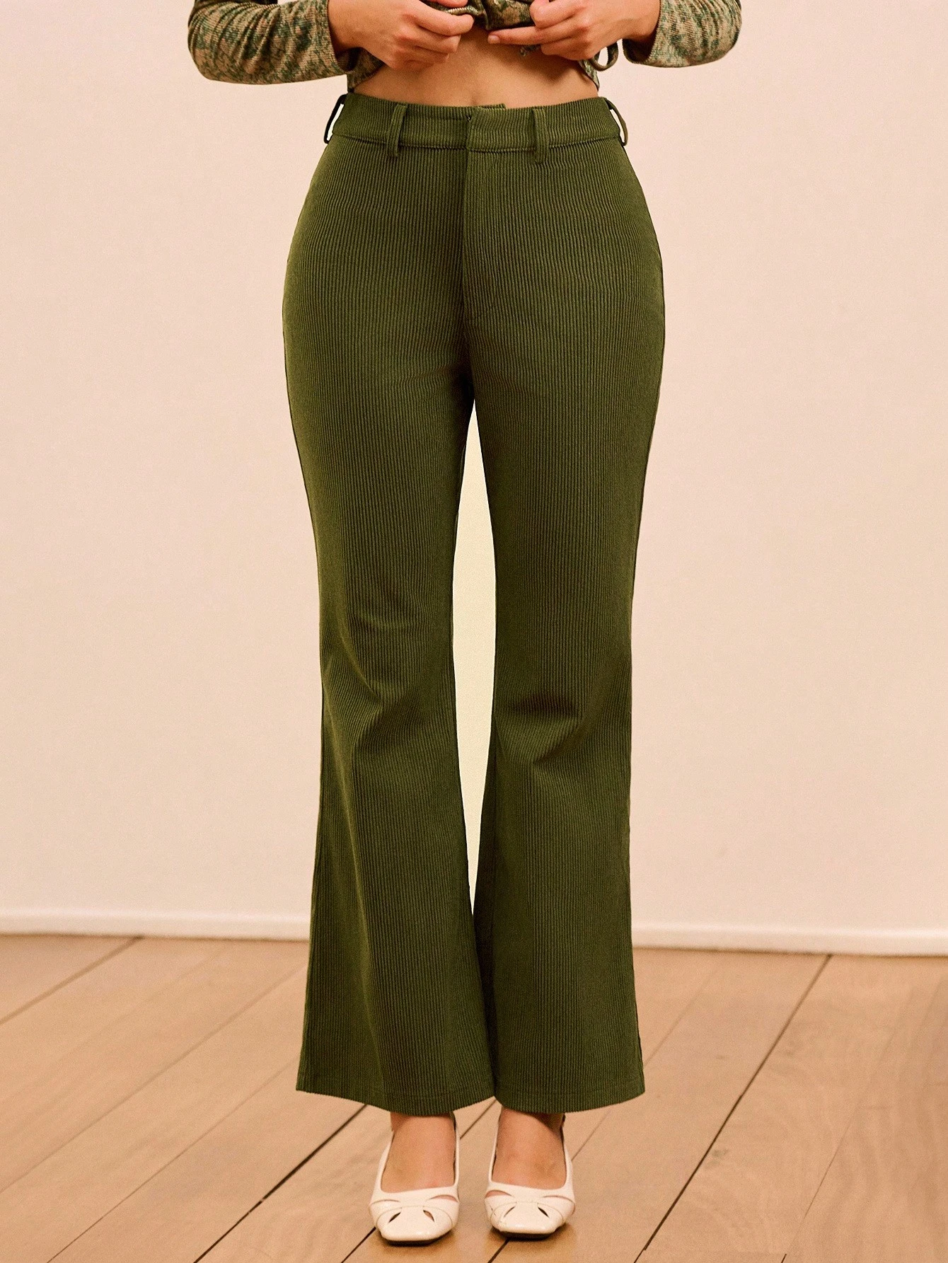 Pantaloni a zampa in velluto verde scuro a vita alta, autunno inverno