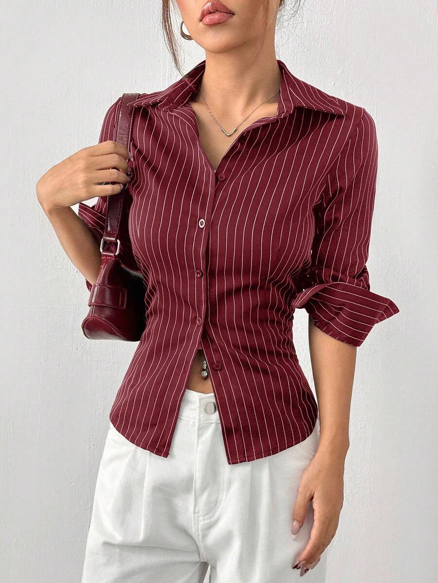 SHEIN EZwear 女士休闲酒红色条纹长袖衬衫，带领，适合日常穿着，商务休闲皆宜，条纹衬衫，优雅女式衬衫，红色上衣，女士衬衫，优雅 - 酒紅色 - 查看 1