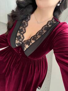 Flirla 优雅V领蕾丝拼布腰部收腰公主长袖连衣裙 - 酒紅色 - 查看 3