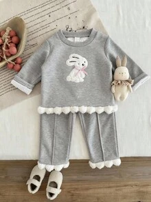 SHEIN Baby Girls Casual Cute Rabbit Embroidery Fuzzy Hem Round Neck Long Sleeve Knit Top And Flare Leg Pants Set, Autumn/Winter - Grey - View 4