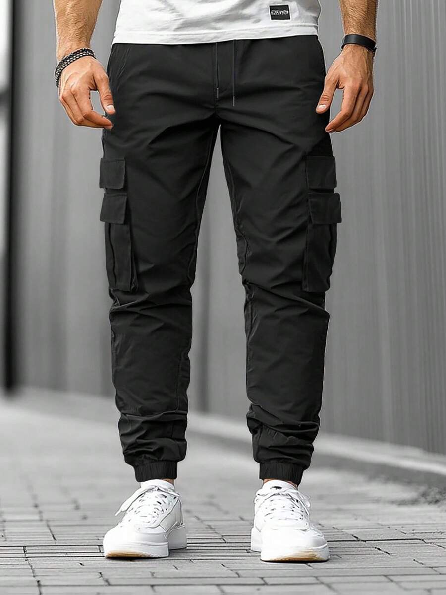 Manfinity Roughcore Men's Casual Solid Color Black Cargo Pants, Fall - Black - View 1