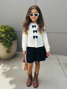2 pezzi/set Blusa bianca con fiocco decorativo e gonna nera per ragazze, adatta per autunno/inverno - Bianco e nero - Visualizzare 6