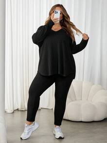 SHEIN CURVE+ Plus Size Casual Solid Color V-Neck Ribbed Brushed Long Sleeve T-Shirt