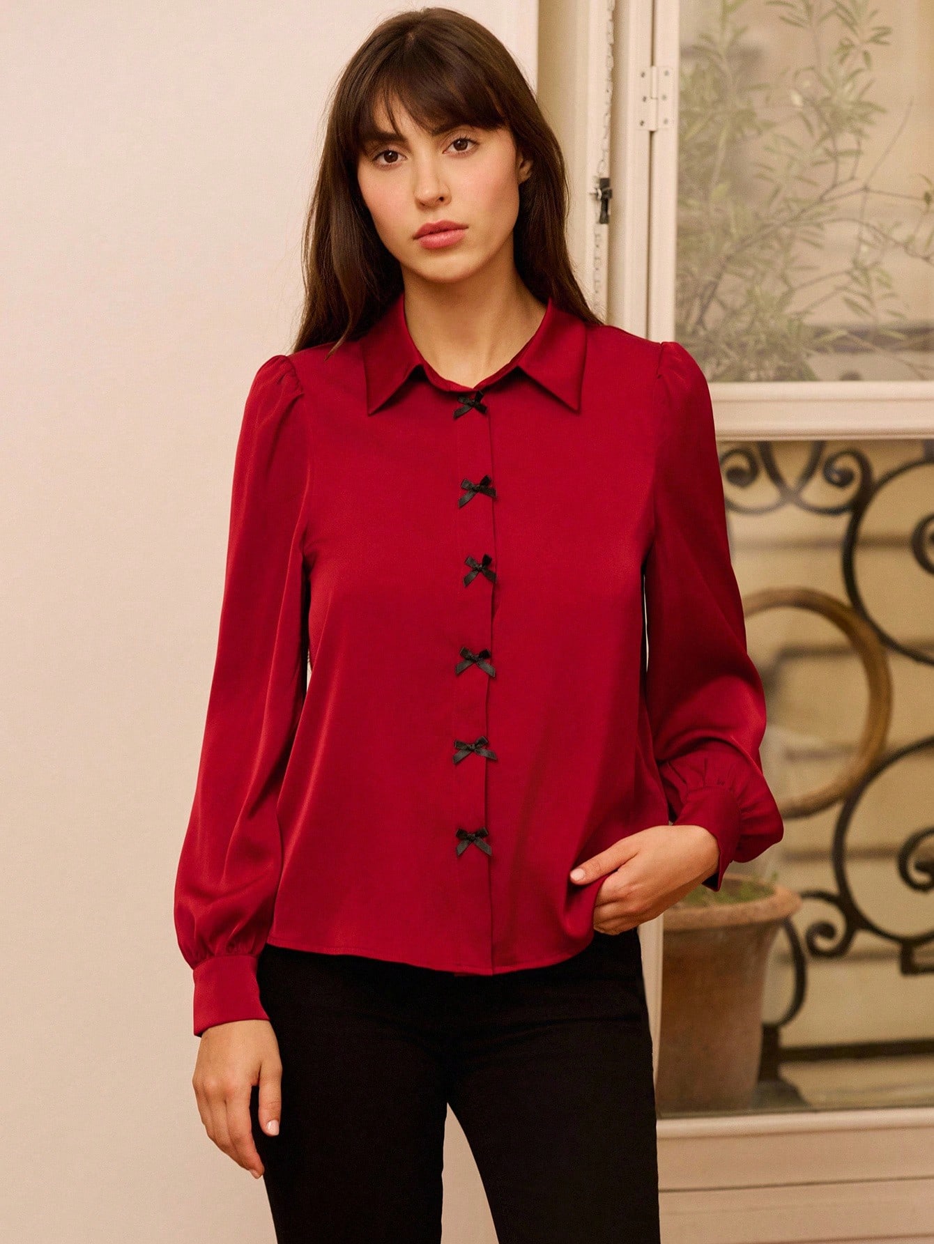 Camisa de satén rojo con detalles de lazos negros, blusa de mujer para otoño, invierno, Navidad, Año Nuevo, casual de negocios para la oficina