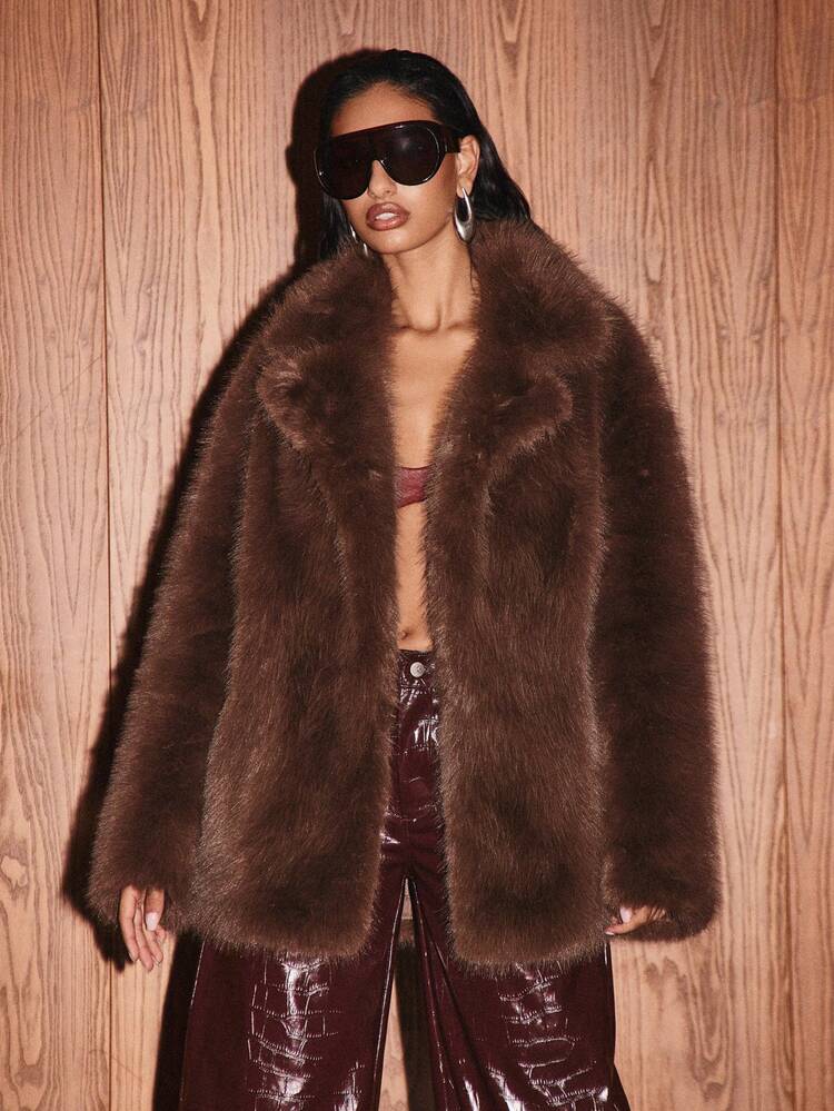 KIZN Plush Faux Fur Coat With Oversized Collar And Long Sleeves