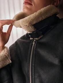 MOTF STUDIO CONTRAST FUZZY PANEL DROP SHOULDER OVERSIZE ZIP UP JACKET FOR AUTUMN/WINTER - Black - View 3