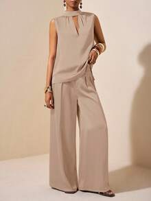 Zivah 2025 Spring/Summer New Music Festival, Easter, St. Patrick's Day, Western, Nomadic, Birthday Party, Graduation, College, Student, Daily Casual, Basic, Leisure, Vacation, Cruise, Beach, Sunbathing, Viral , Streetwear, Wedding Guest Boho, Commute, Brunch, Airport Outfit 2 Pieces Set: Satin-Faced Acetate Linen-Like Mock Neck Ruched Sleeveless Top And Suit Pants - Khaki - View 4