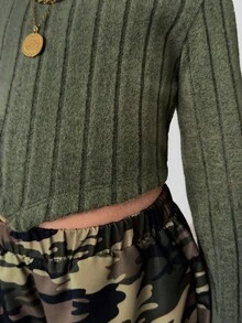 SHEIN Newborn Baby Girl Cute Versatile Military Green Top And Camouflage Pants Set - Army Green - View 3