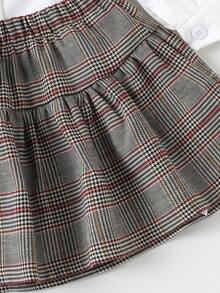 SHEIN 3件套女婴优雅套装：白色长袖休闲衬衫、棕色针织背心和撞色格子裙，适合上学、工作、秋季穿着。可爱复古风女婴棕色连衣裙，女婴连体衣，女婴商务套装，棕色格子裙。 - 棕色 - 查看 7