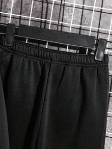 SHEIN 两件套男童休闲日常舒适保暖连帽卫衣和宽松运动裤套装，适合学校、花园、海滩、生日、春、夏、秋、冬等各种场合。连帽卫衣和运动裤套装，男童运动服套装，男童连帽卫衣和运动裤两件套，青少年连帽卫衣套装 - 黑色 - 查看 6