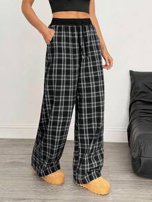 SHEIN Tall Women's Casual Loose Checked Wide Leg Pants Plaid Pants Pajama Pants Checkered Pants Lounge Pants Loose Pants - Black and White - View 4