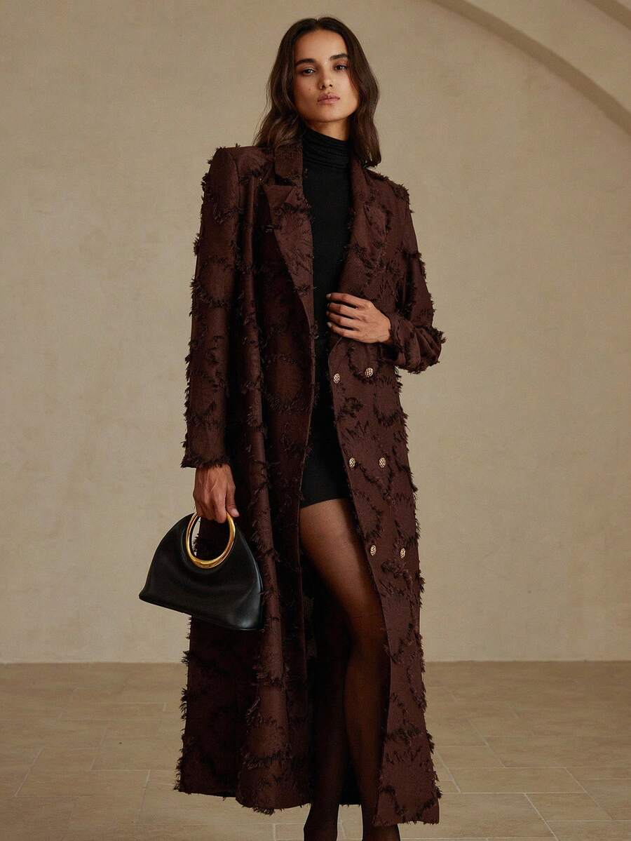 Aveloria Rosie 秋冬卡其色英伦风复古优雅简约宽松加厚3D刺绣长款风衣西装外套 - 棕色 - 查看 1