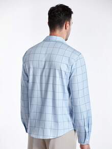 Manfinity CityGents Camisa casual de manga larga con bolsillo y cierre de un solo abotonadura a cuadros para hombres, camisa azul casual para hombres, otoño