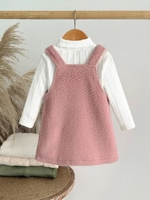 SHEIN 1 套女童甜美毛绒吊带连衣裙套装，粉色吊带裙+白色高领汗衫 2 件套，秋冬 - 粉色 - 查看 2