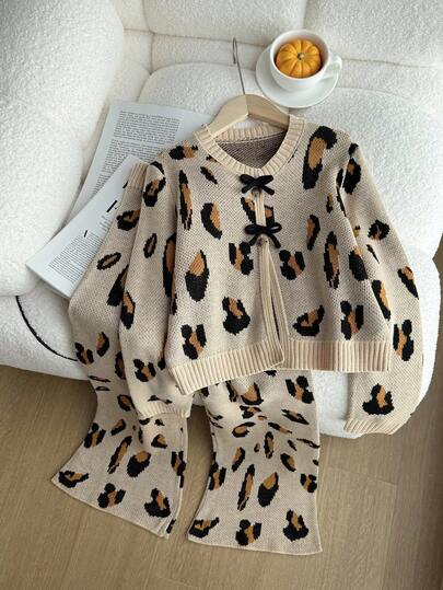 2pcs Girls Leopard Jacquard Knit Cardigan And Wide Leg Pants Set, Handmade Bow Decor Short Cardigan, Loose Fit Warm Soft Pants, Casual Outfit For Autumn/Winter Girls Sweater Sets Girls Cheetah Outfits Tween Matching Set Knit Tweens Two Piece Set Girl Knit Set