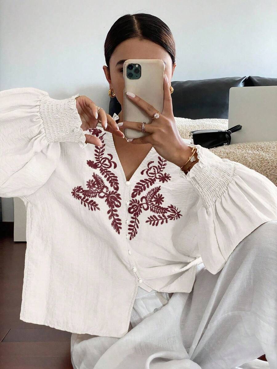 Serisse 女士度假休闲白色刺绣纽扣衬衫 - 白色 - 查看 1