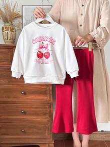 SHEIN Vintaside Kids 两件套女童字母印花卫衣和喇叭裤，休闲宽松户外运动套装，秋冬季 - 酒紅色 - 查看 3