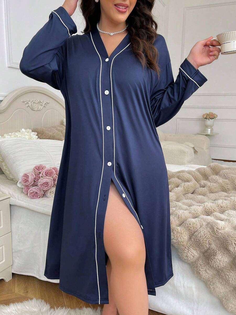 大码长袖V领休闲睡衣连衣裙，宽松舒适，细节优雅，适合秋冬季穿着。