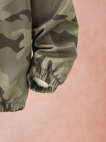 Vacaura 1pc Teenage Boys' Military Green Camouflage Hooded Fleece Jacket, Suitable For Autumn/Winter Outdoor Activities