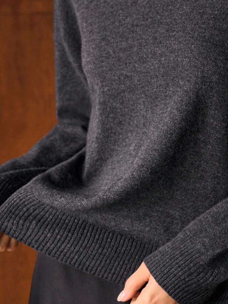 100% WOOL CREW NECK SWEATER