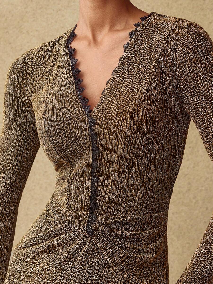 MOTF PREMIUM 女式长袖闪亮对比蕾丝斜裁中长连衣裙 - 黑色和金色 - 查看 2