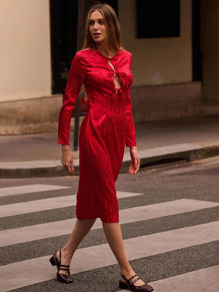 lacRébo Váy midi satin họa tiết hoa jacquard, chi tiết buộc ba phía trước, trang phục dự tiệc thanh lịch cho nữ mùa thu đông - Đỏ - Xem 1