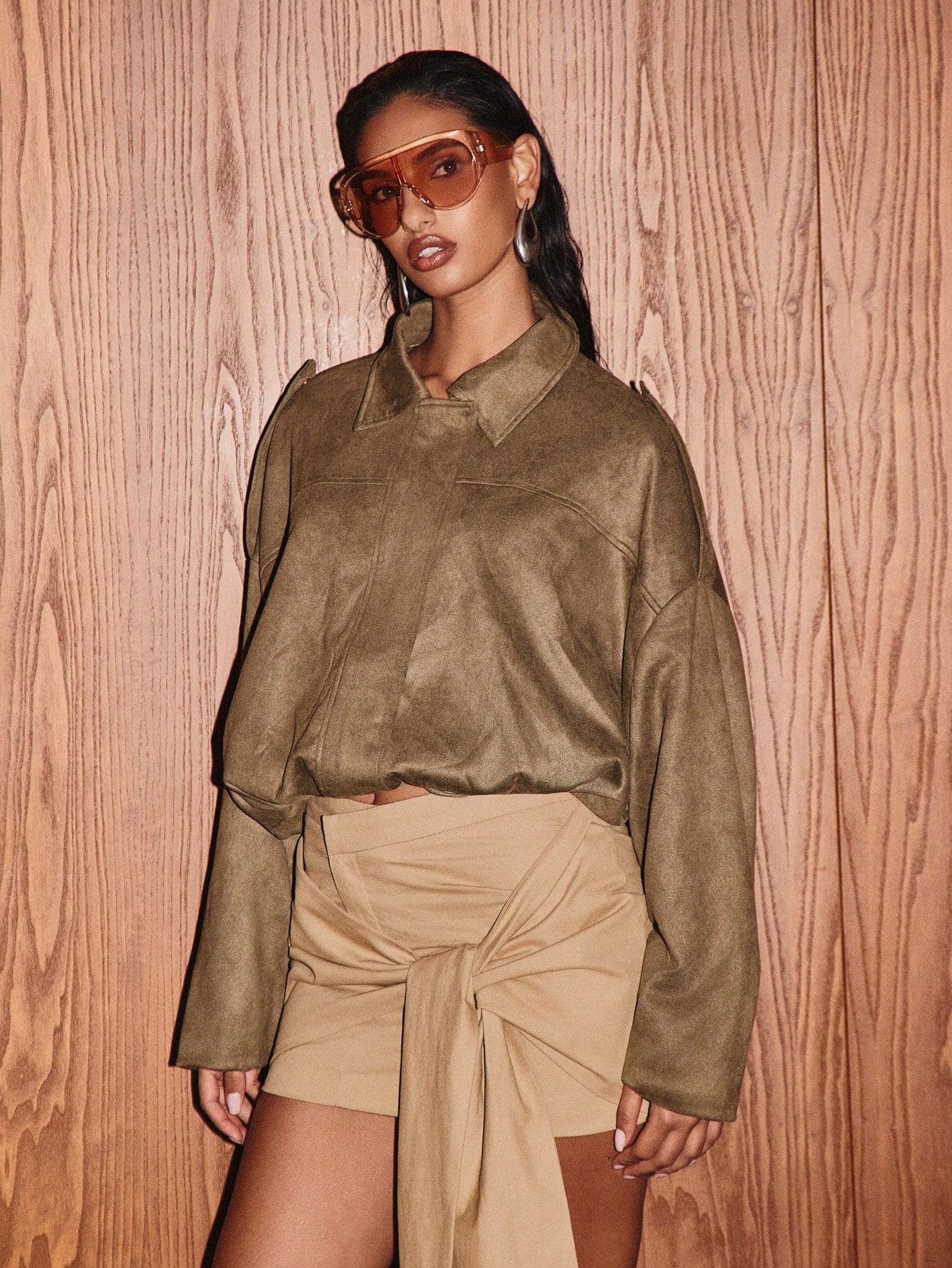 KIZN Giacca utility oversize in pelle scamosciata con colletto e tasche