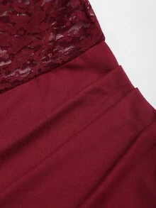SHEIN Sweetro Elegant French Lace Strapless Minimalist Chic High-End Slim Fit Dress For Women - Red - View 5