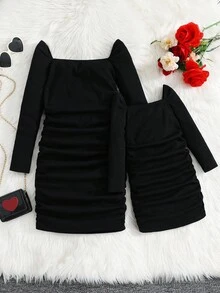 年轻女孩优雅黑色收腰修身方领长袖褶皱休闲连衣裙，适合派对、圣诞节、日常休闲、聚会。适合母女、姐妹套装 - 黑色 - 查看 13