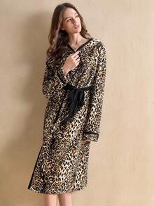 EverLounge 豹纹裹身长袖性感时尚女式睡袍，蓬松柔软 - 彩色 - 查看 7